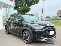 専門のサービススタッフに専用テスター。ご納車前の点検整備から、アフターサービスまで、お任せ下さい。