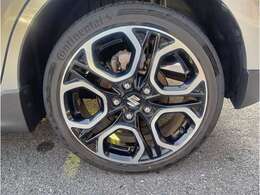 軽量の純正アルミホイール！