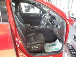 ！4WD！視界良好♪落ち着きのある上質な内装の1台です！お問い合わせは問合せはこちらです！！024-931-1190メールアドレス！！sankyo36@net.email.ne.jp宜しくお願い致します。