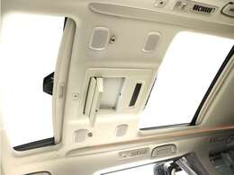 【ツインサンルーフ】サンルーフ装備車両！高級感もアップ、大人気オプション解放感溢れる快適なドライブをお楽しみください♪