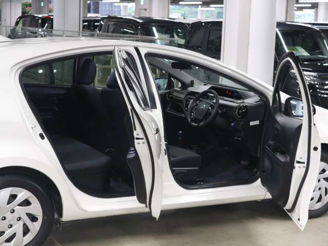 毎日新規物件入庫！3500台の高品質車をぜひとも、ご自身の目で直接ご覧になって、ご実感下さい、自身を持ってお勧めいたします。