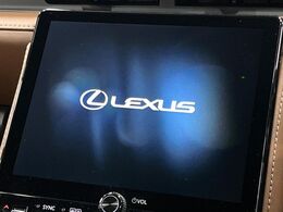 【9.8インチ　ディスプレイオーディオ】大画面のディスプレイはAppleCarPlayやAndroidAutoが利用可能。大きな画面でスマホナビアプリ等が利用いただけます♪