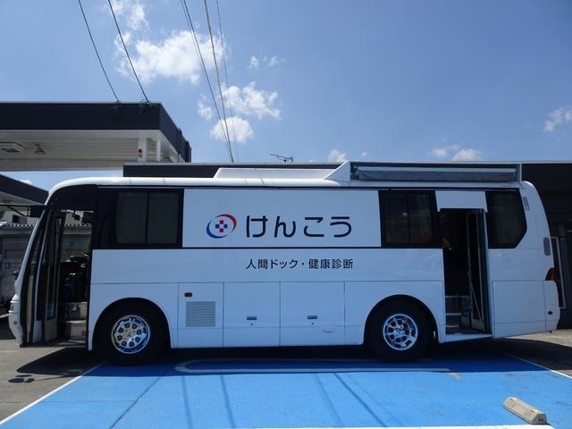 最大積載量：無し　車両重量：11360kg　車両総重量：11580kg　前前軸重3850kg　後々軸重7510kg
