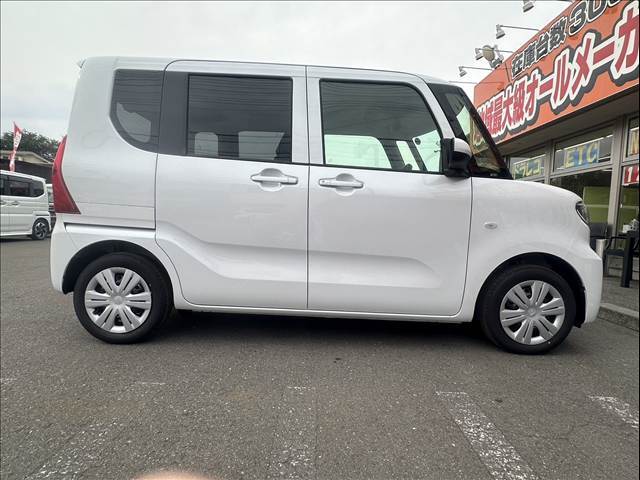 当店ではダイハツ、ホンダ、スズキ、三菱など各メーカーを取り揃えております！！