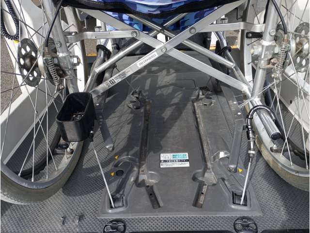 福祉車両のみ100台以上展示！静岡から良質な福祉車両を全国に。福祉車両ヤマシタオート