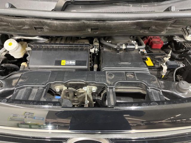 親切・丁寧な専門メカニックスタッフが応対！・車検・点検整備・事故等の修理などアフターサービスも安心。お車のカスタマイズもネクステージのサービススタッフまでご相談ください！