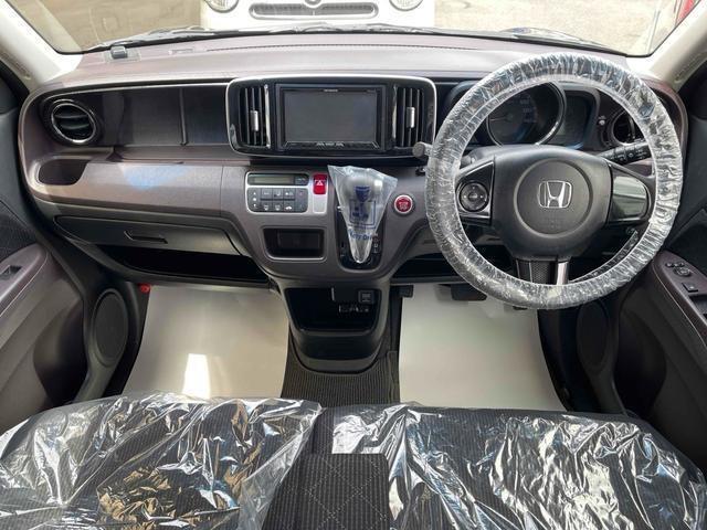 運転者にとっては日々使用することとなる運転席です。運転席が快適だと運転に集中することができますね。