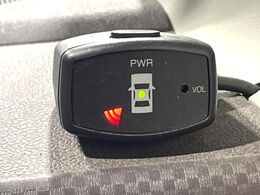 【コーナーセンサー】バンパーに付いたセンサーが障害物を検知！一定の距離に近づくとアラートで教えてくれます♪狭い駐車スペースや車庫入れ時も安心ですね☆