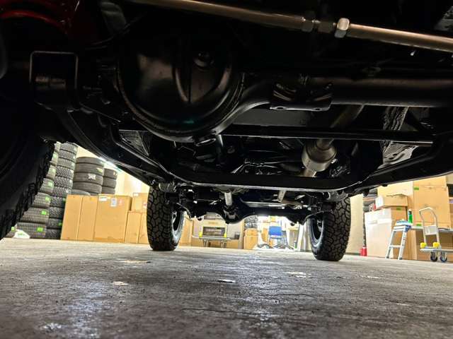 ★納車時、整備記録簿付きます★点検項目、交換部品など記録簿によりスタッフよりご説明致します★良い状態でお客様にお乗り頂きたい思いから、当店では現状販売は行っておりません。
