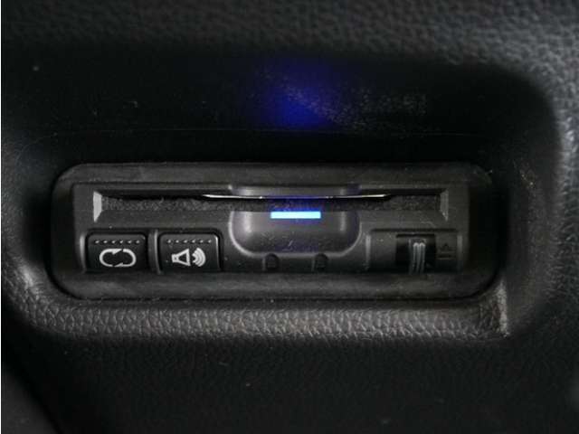 今や必需品の◆ETC車載器　装備車◆　有料道路を利用する際にスムースに通過でき、わずらわしい料金支払いから開放されます！