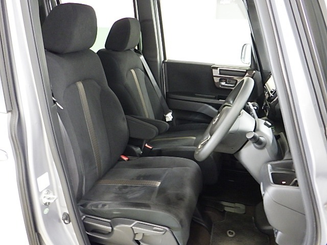【禁煙表記について】　タバコを含めた車内のニオイに関しては、個人の主観となる為、ご来店時にお客様に確認して頂いておりますので、ご了承下さい。