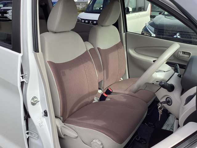 フロントシート