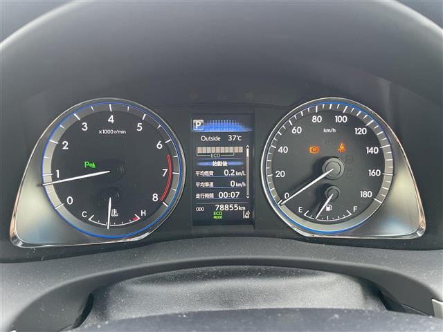 気になる車はすぐにお問い合わせください！画面右側の0066から始まる無料ダイヤルからお問い合わせ下さい！専門スタッフがお車のご質問にお答えいたします！