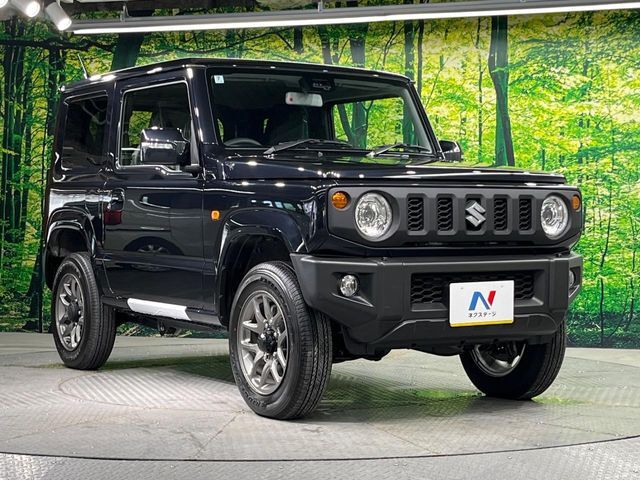 大好評のボディコーティング「弾スプラッシュコート」もご納車までに施工可能。通常のガラスコートと異なる、耐久年数6年の無機質ガラスコーティングが、ボディをキレイな状態に保ってくれます。