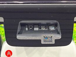 【スズキ　セーフティサポート】走行中に前方の車両等を認識し、衝突しそうな時は警報とブレーキで衝突回避と被害軽減をアシスト。より安全にドライブをお楽しみいただけます。