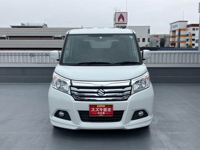 凛としたフェイスが魅力のフロントデザイン！白い光と省電力の【ディスチャージ（HID）ヘッドランプ】！