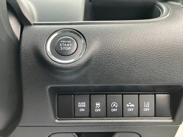 キーレスプッシュスタート。豊富な装備も魅力的！各機能の切り替えボタンは運転席から操作ラクラク。