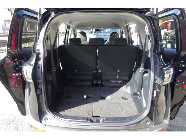 多くの荷物もたっぷり乗ります！！