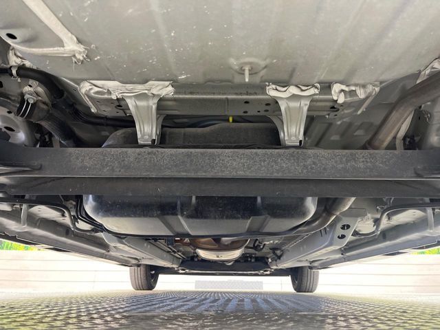 下回りがきれいなうちに、防錆加工の施工がオススメ。降雪地域はもちろん、沿岸部にお住いの方や、趣味でマリン・ウィンタースポーツをされる方にご好評いただいております。