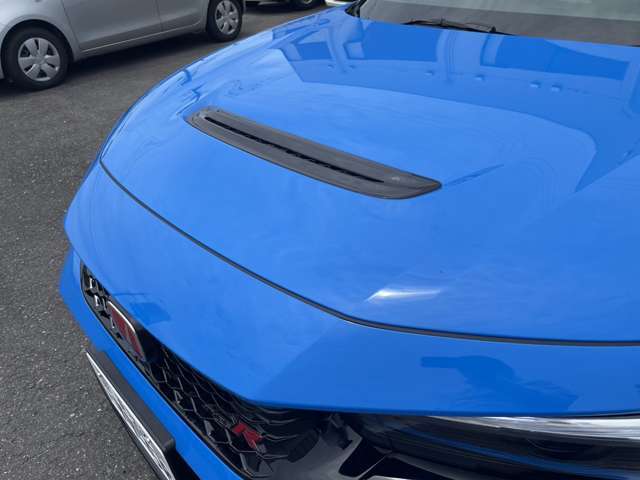 販売車両の多くは管理ユーザー様からの下取りがメインですので、格安でご提供させていただいております。もちろん新車・登録(届出済)未使用車の販売、注文販売もお任せください。フリーダイアル【0078-6002-530883】
