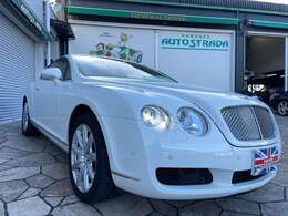 ボディーカラーは白です。