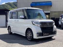 外装はフロントバンパーに凹みがあります。その他は気になるようなキズは無く艶がありキレイな状態です。☆