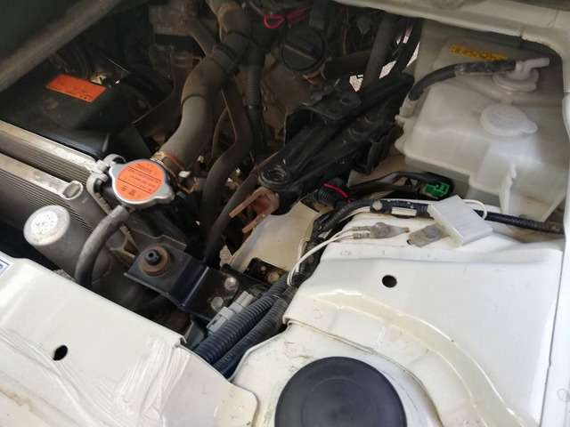 遠方でご来店の難しいお客様にも安心してお車をご購入していただけるよう、スタッフ一同最善の努力をさせていただいております。ご不明な点等ございましたら、お気軽にフリーダイヤルにてお問合わせ下さい