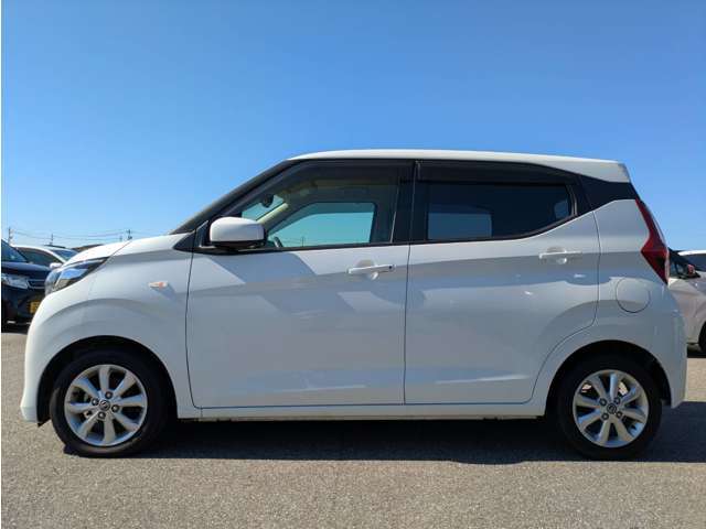 アフターサービスも安心！！ 自社整備工場・自社鈑金工場・積載車を完備しておりますので、お客様のご購入後も手厚くサポートいたします！！