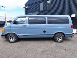 全国のオークション会場にアクセスでき、ニーズに合ったお車を随時入庫しております☆ご注文販売もご予算に合ったお車を提供しております☆