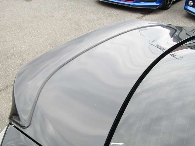 TRDリアスポイラー付き！