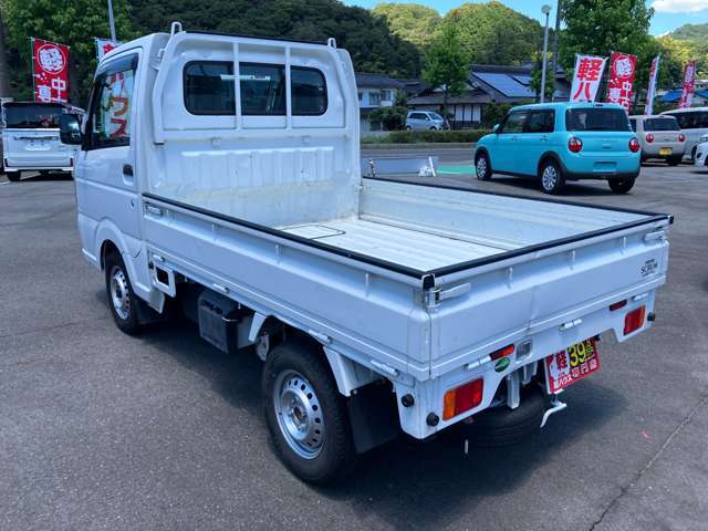 【整備】当店が販売するお車は、全車「法で定められた整備」をしてから納車いたします！ブレーキの分解整備など、お車に安心して乗っていただけるように入念に整備を行っております！