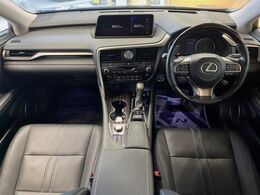 グループ総在庫数約30，000台！！全国の系列店からメーカー・車種問わずご紹介出来るので、あなたにピッタリのお車が見つかるはずです♪まずはお問い合わせ下さい☆