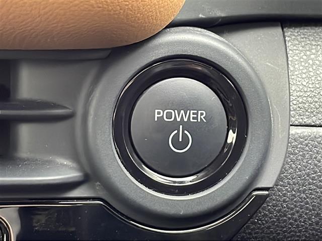【運転席操作部】快適なドライブを楽しむための機能が装備されています！運転席から触れるので、使いやすいです！除菌プランいれていただくと、さらに清潔で安心していただけます！