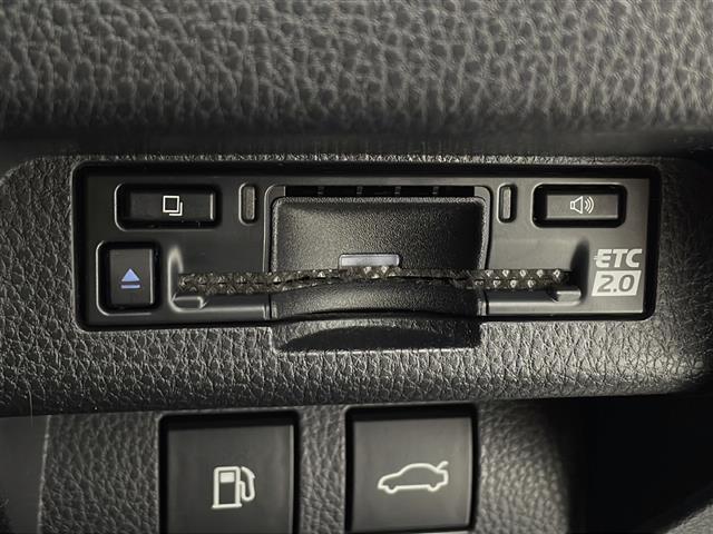◆【ETC】有料道路を利用する際に料金所で停止することなく通過できる、ETC車載器（ノンストップ自動料金収受システム機器）が装備されています。セットアップを行うことで利用可能になります。
