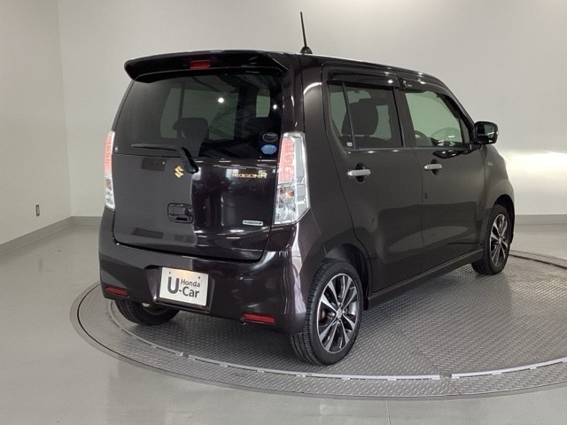 当社サービススタッフが点検整備を実施し、その後、ご納車させていただきますので安心してご利用いただけます。