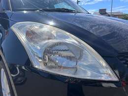 ヘッドライトはくすみもなく綺麗な状態です！