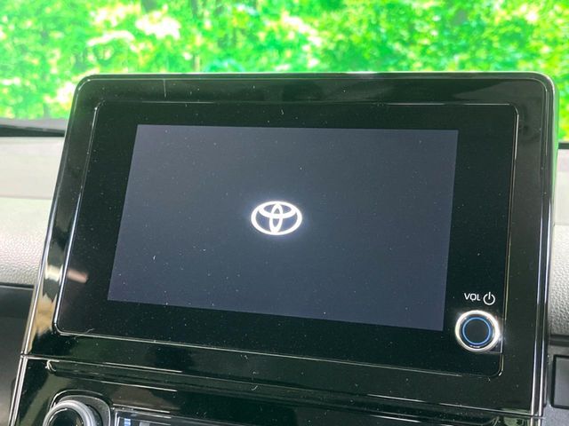 【8インチ　ディスプレイオーディオ】大画面のディスプレイはAppleCarPlayやAndroidAutoが利用可能。大きな画面でスマホナビアプリ等が利用いただけます♪