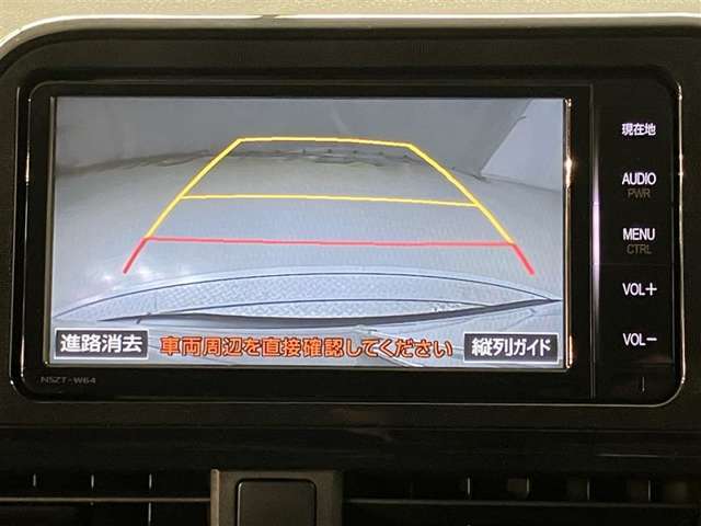 充実の装備が揃った中古車で快適なカーライフを。豊富な機能で便利さを追求し、使いやすさと安心感を提供します。安全性と快適性を追求した整備済み車両で、心地よいドライブをお楽しみください。