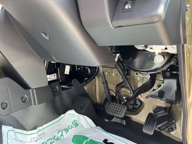 4WD　CVT　LEDヘッド＆フォグランプ　プッシュスタート　スマートキー2個　作業灯