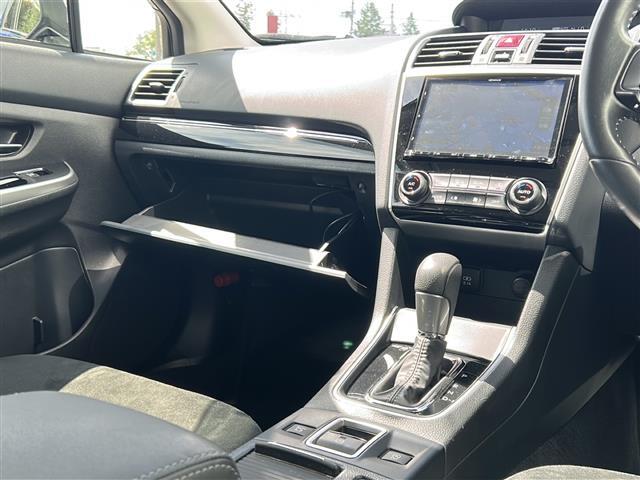 ガリバーグループでは主要メーカー、主要車種をお取り扱いしております。全国約460店舗の在庫の中からお客様にピッタリの一台をご提案します。