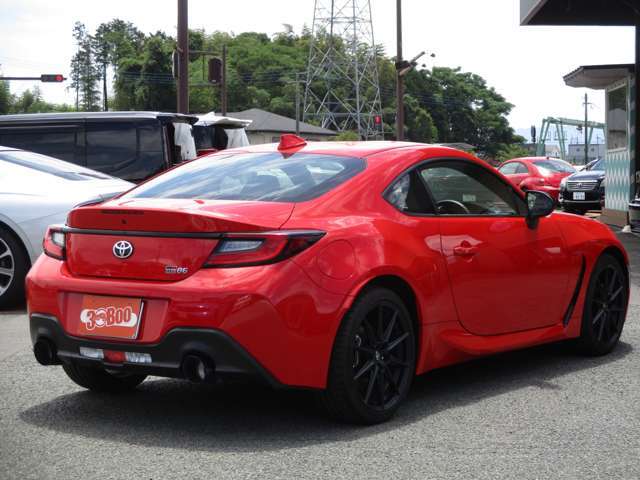 6MT・社外9型SDナビ・フルセグ・Bカメラ・Bluetooth・ETC・社外マフラー（純正有）・ハーフレザーシート・シートヒーター・360°ドラレコ・純正18AW・革巻きH・BSD・RCTA