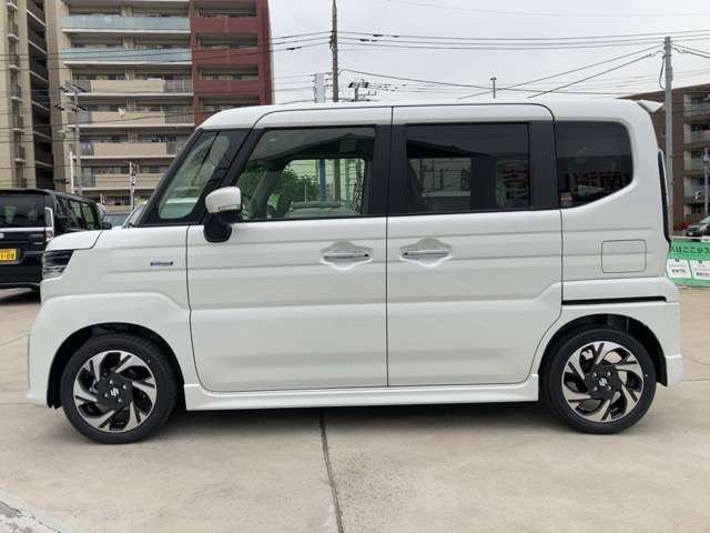 ピカピカな外装です！