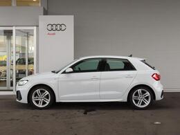 安全で快適なAudiライフを送るために、輸入認定中古車初の5年無償保証をはじめとする充実した保証サービスを提供させていただいております。