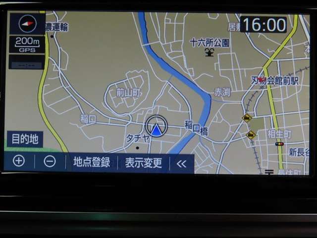 ナビゲーション付き車です。見知らぬ土地もスイスイ～