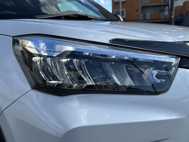 数多くの買取り車両の中から厳選したお車のみ展示しております！