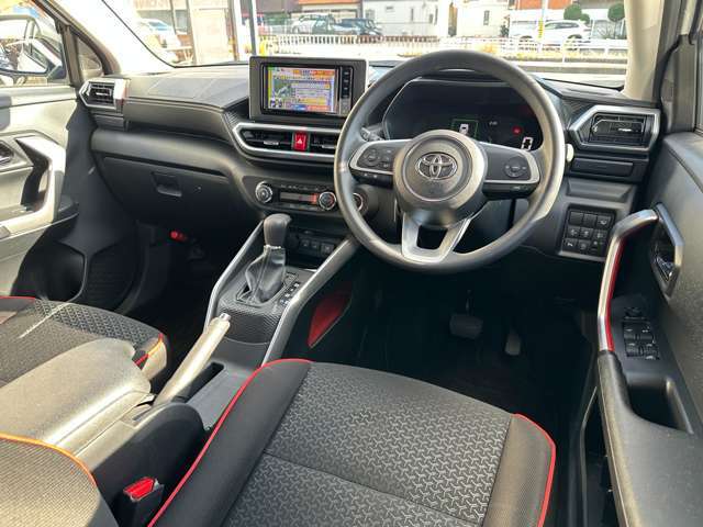 展示車は全て品質を重視！価格以上の満足をお届け致します！