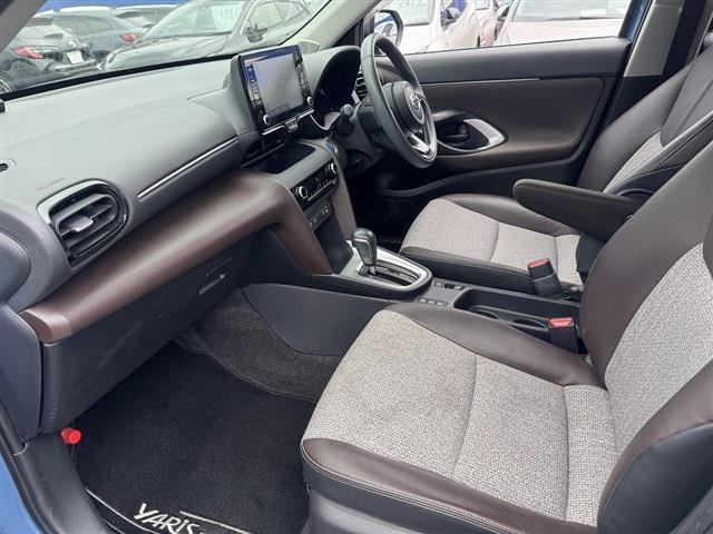 セーフティセンス・ディスプレイオーディオ・ナビTV・Carplay・Bluetooth・全周囲カメラ・ACC・LTA・BSM・ハーフレザーシート・シートヒーターPWシート・PWバックドア・ETC2.0