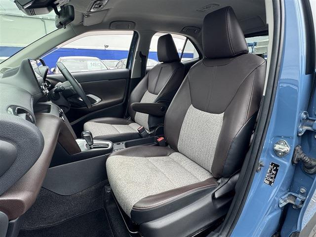 セーフティセンス・ディスプレイオーディオ・ナビTV・Carplay・Bluetooth・全周囲カメラ・ACC・LTA・BSM・ハーフレザーシート・シートヒーターPWシート・PWバックドア・ETC2.0