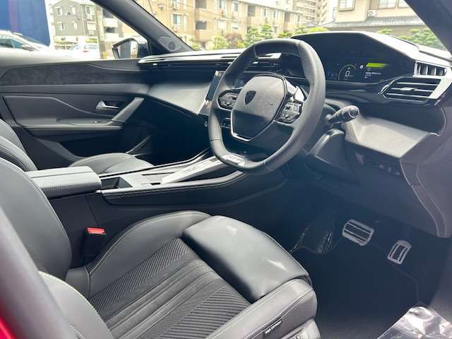 プジョーi-Cockpit