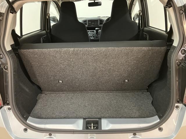 荷室も広くなっております＾＾
